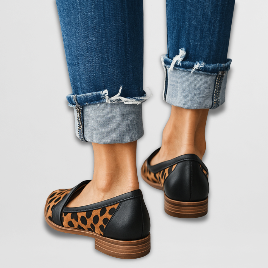 Zinnia - Suede Loafers