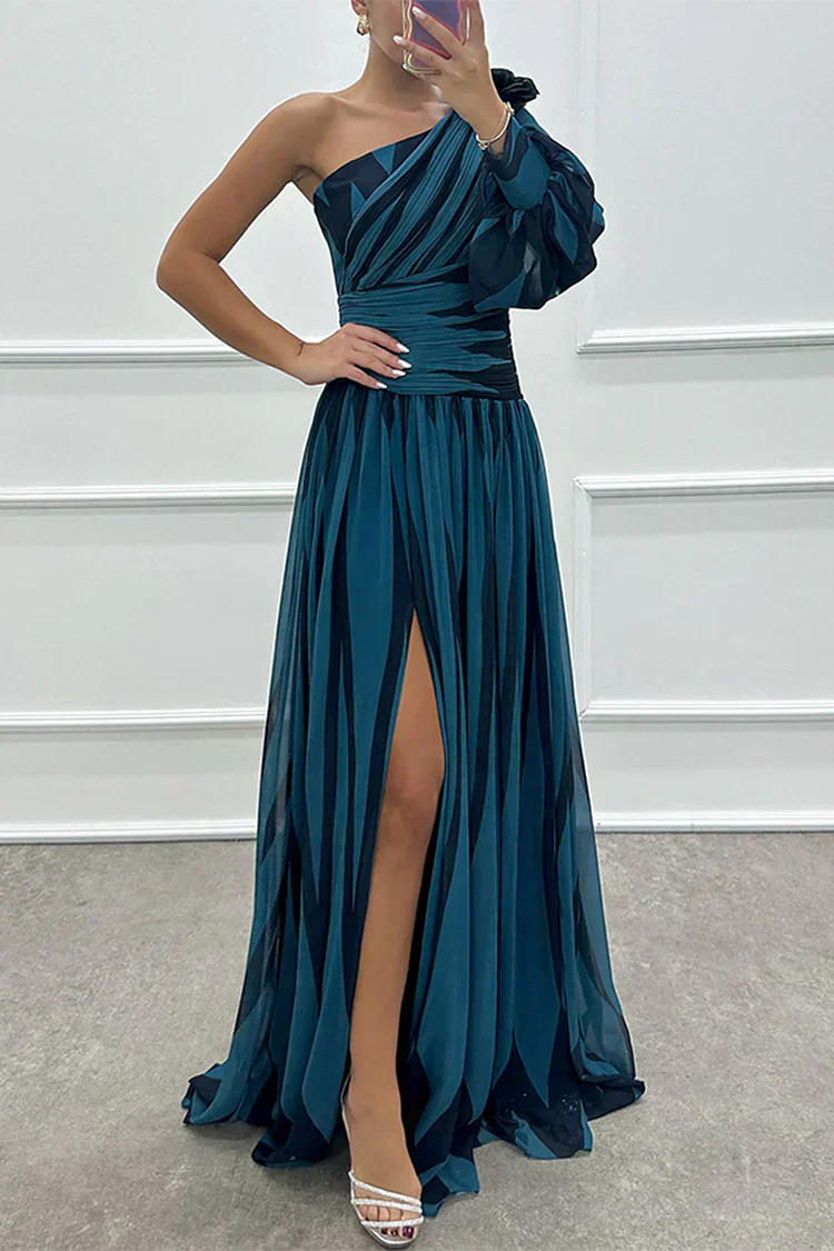 Nora - Elegant Long Striped Dress with One Shoulder