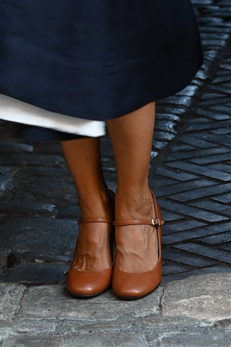 Dee | Daily Sandals with Small Heel