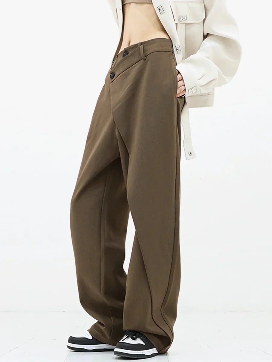 Leja - wide-leg pants with overlapping buttons for women