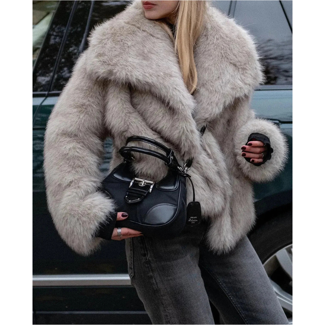 Belle | Premium Faux Fur Coat