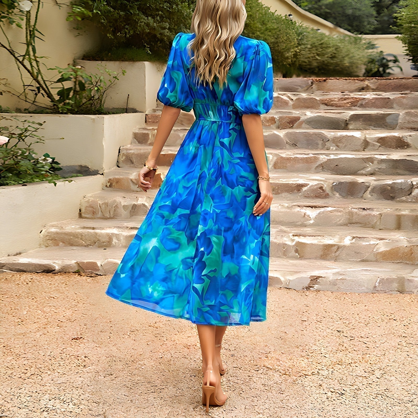Harper - Midi Dress with V-Neck