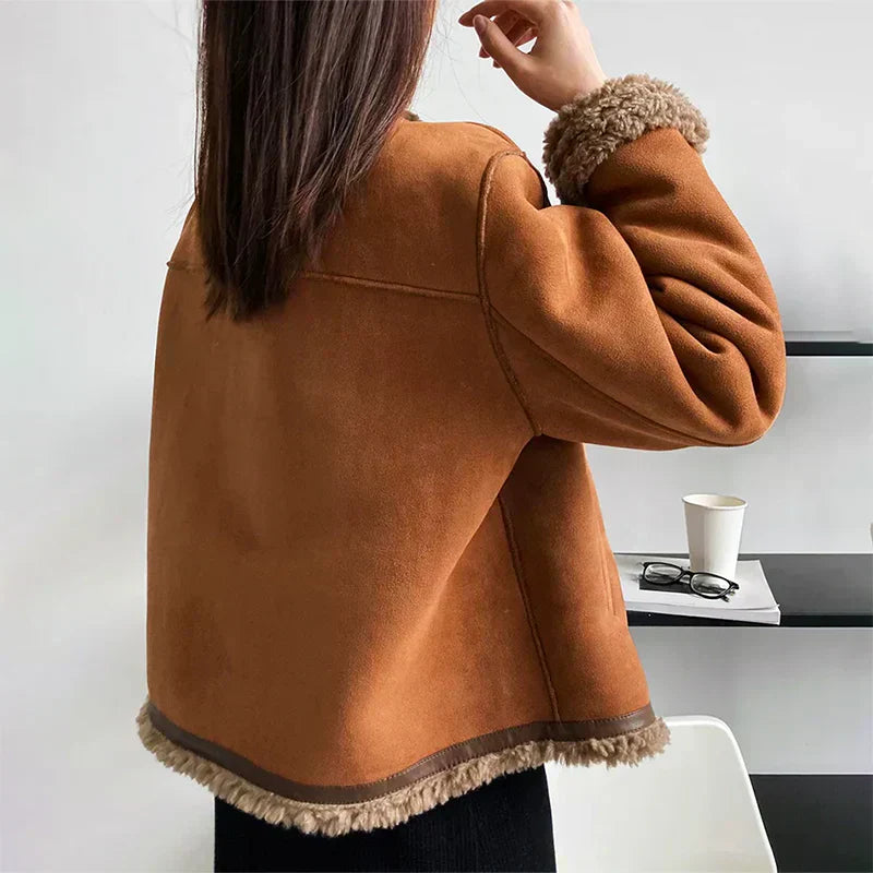 Eviana | WARM AND REFINED LEATHER JACKET