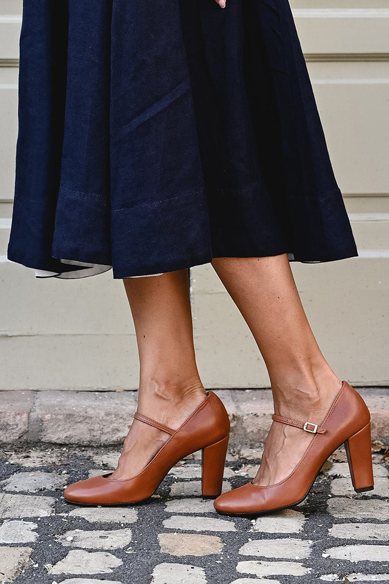 Dee | Daily Sandals with Small Heel
