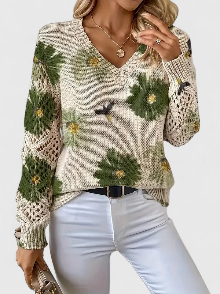 Raven | Elegant sweater with floral pattern