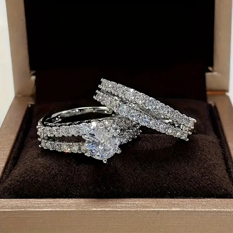 Inda Eternal Radiance Ring Set | Gold