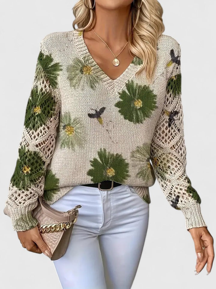 Raven | Elegant sweater with floral pattern