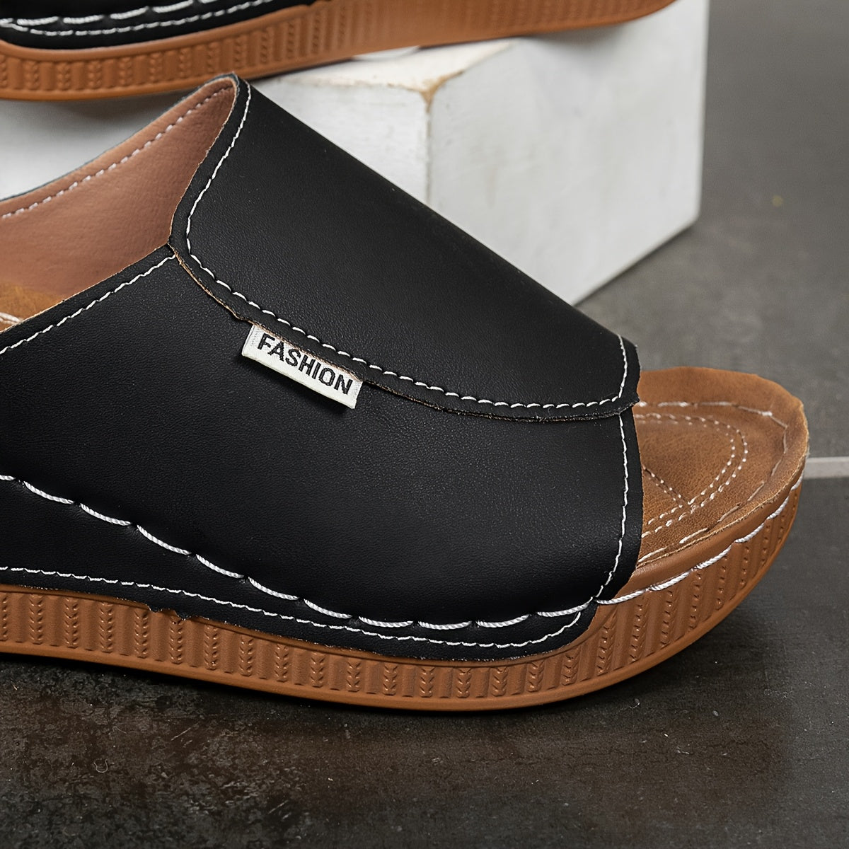 Orthocomfort™ | sandal with 2.36 inches comfort sole
