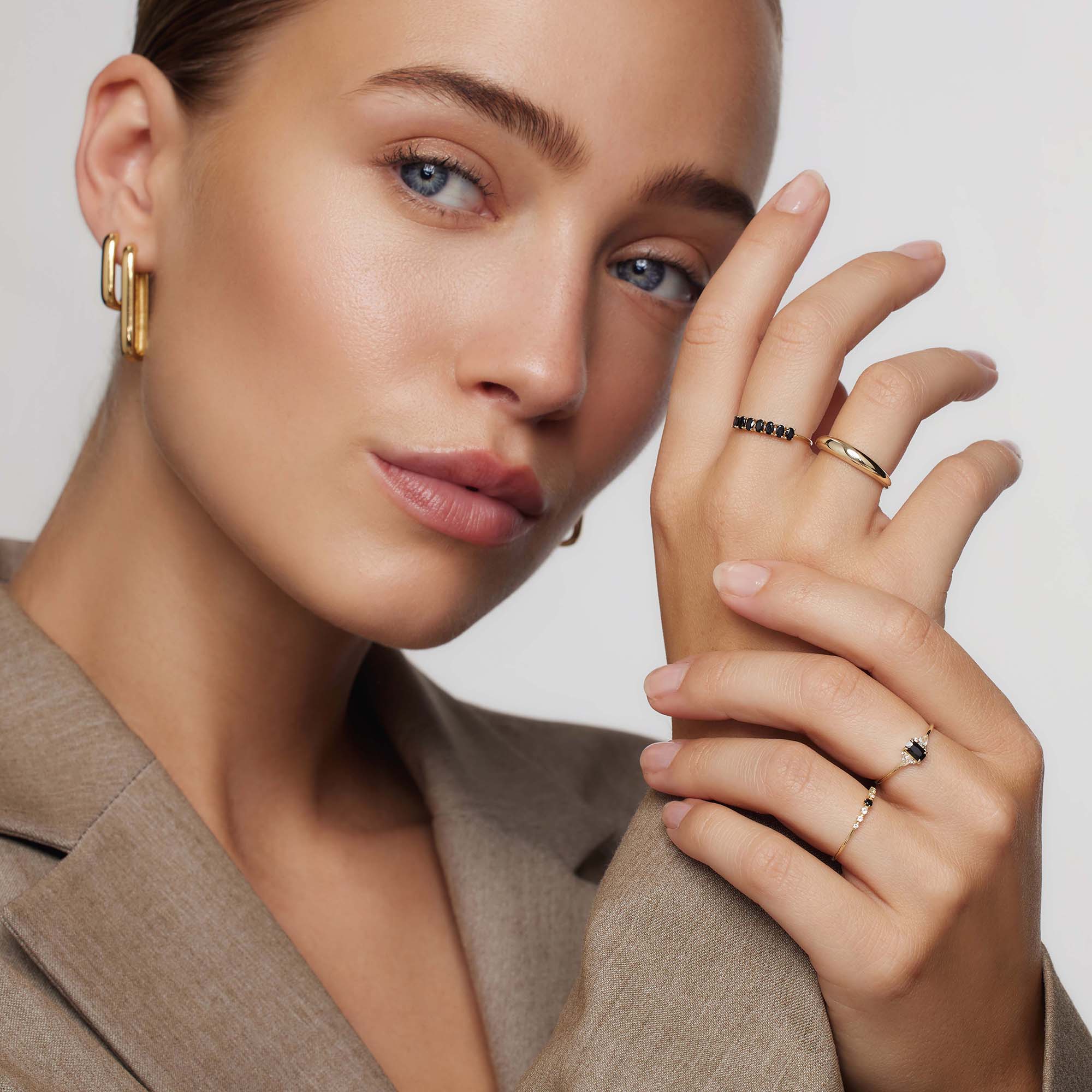 Lois Rock Solid Ring | Gold