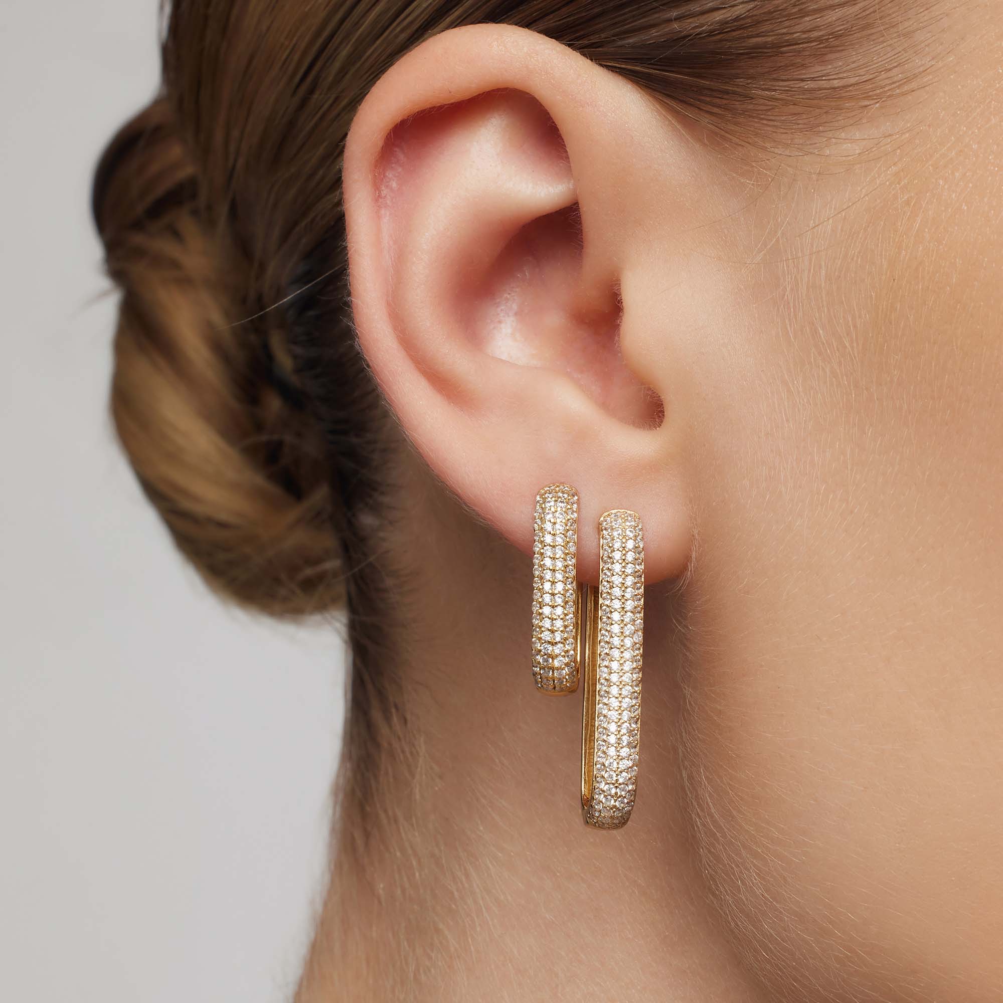 Mara Icon Pavé Hoops | Gold