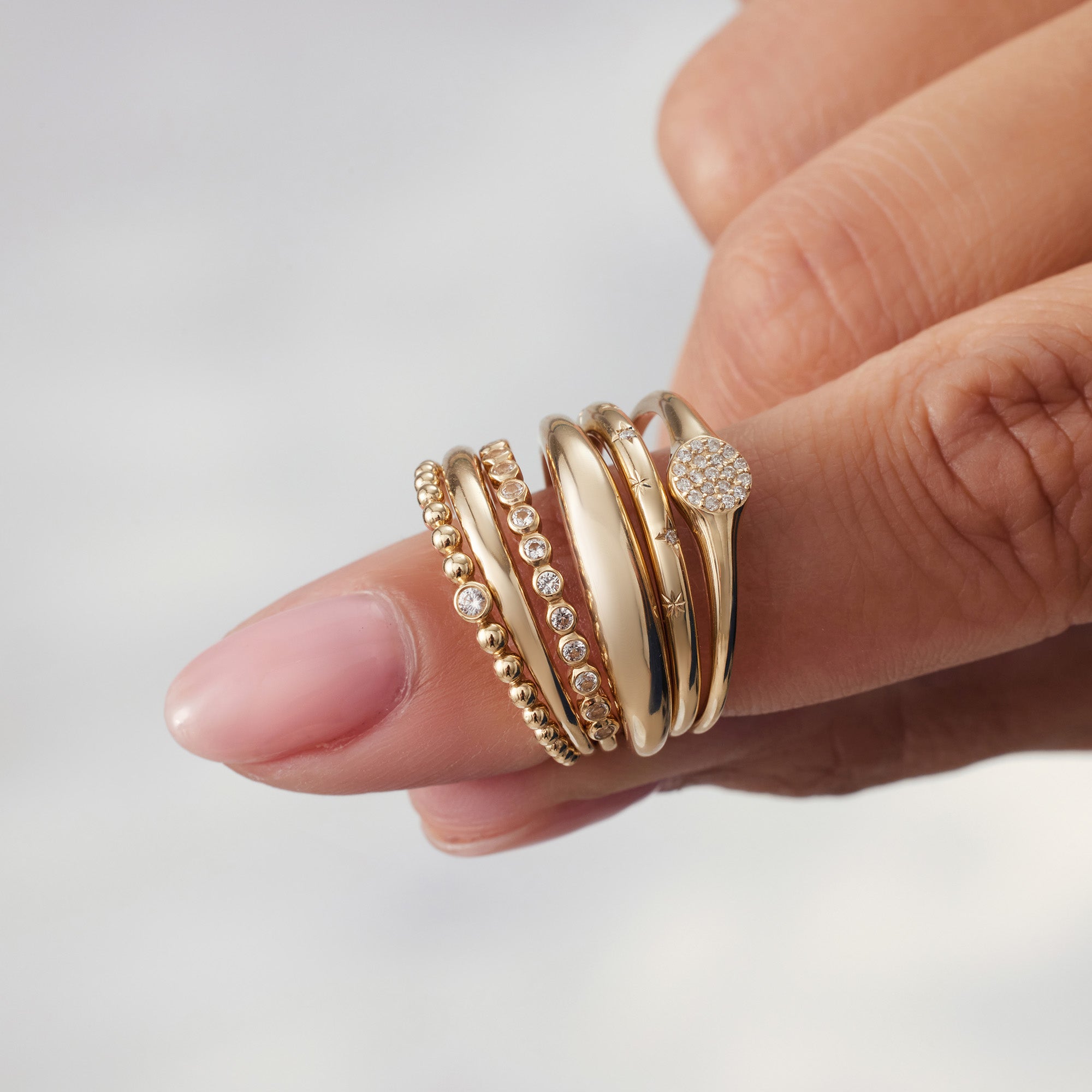 Iris Slim Dome Ring | Gold
