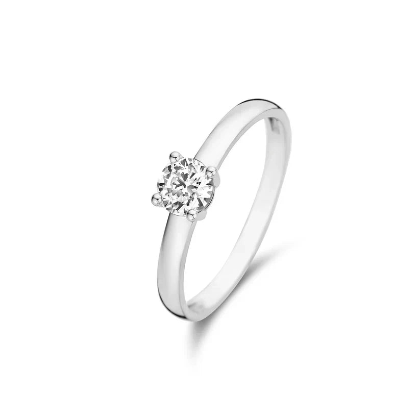 Kara Castelle Ring | Gold
