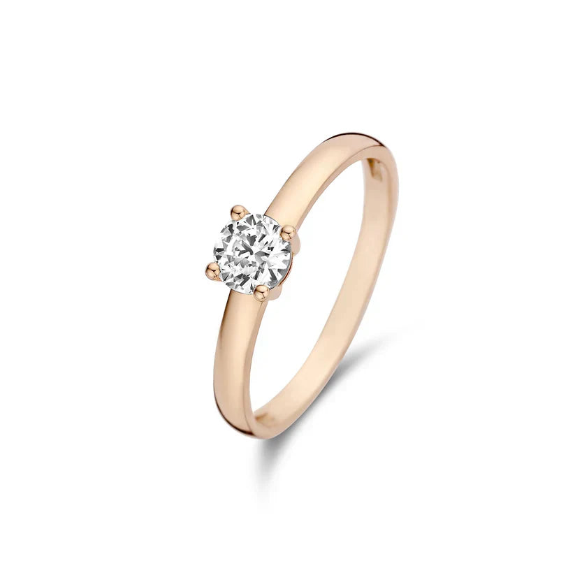 Kara Castelle Ring | Gold