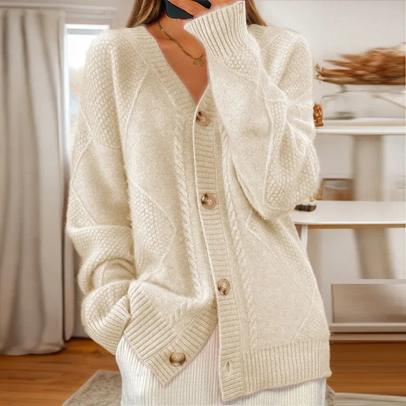 Eloise | Cozy Cable-Knit Cardigan