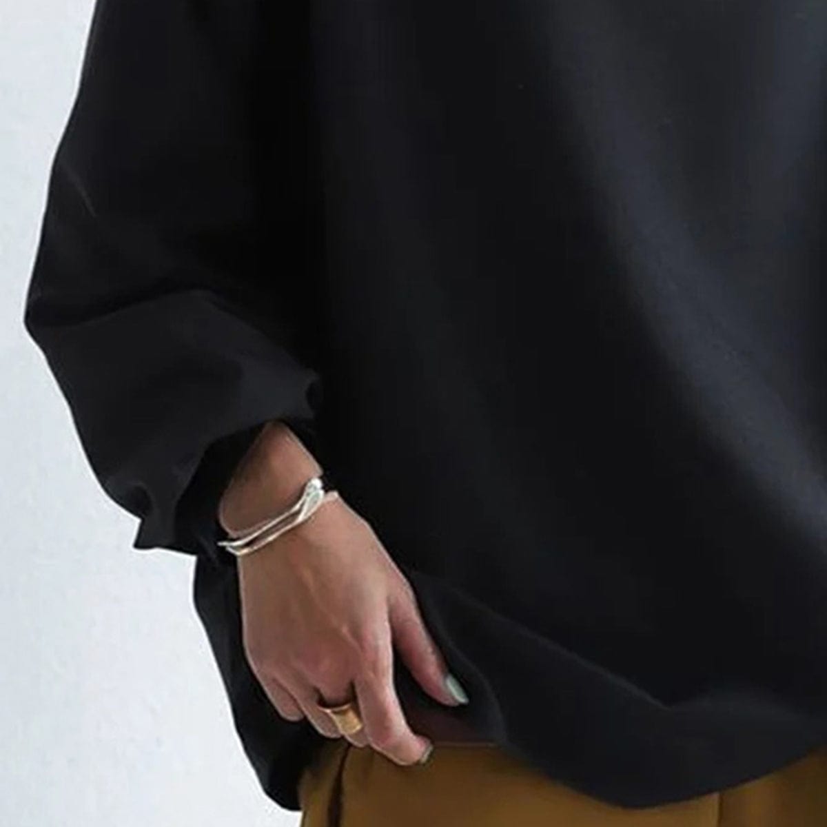 Mika |  High Neck Pullover
