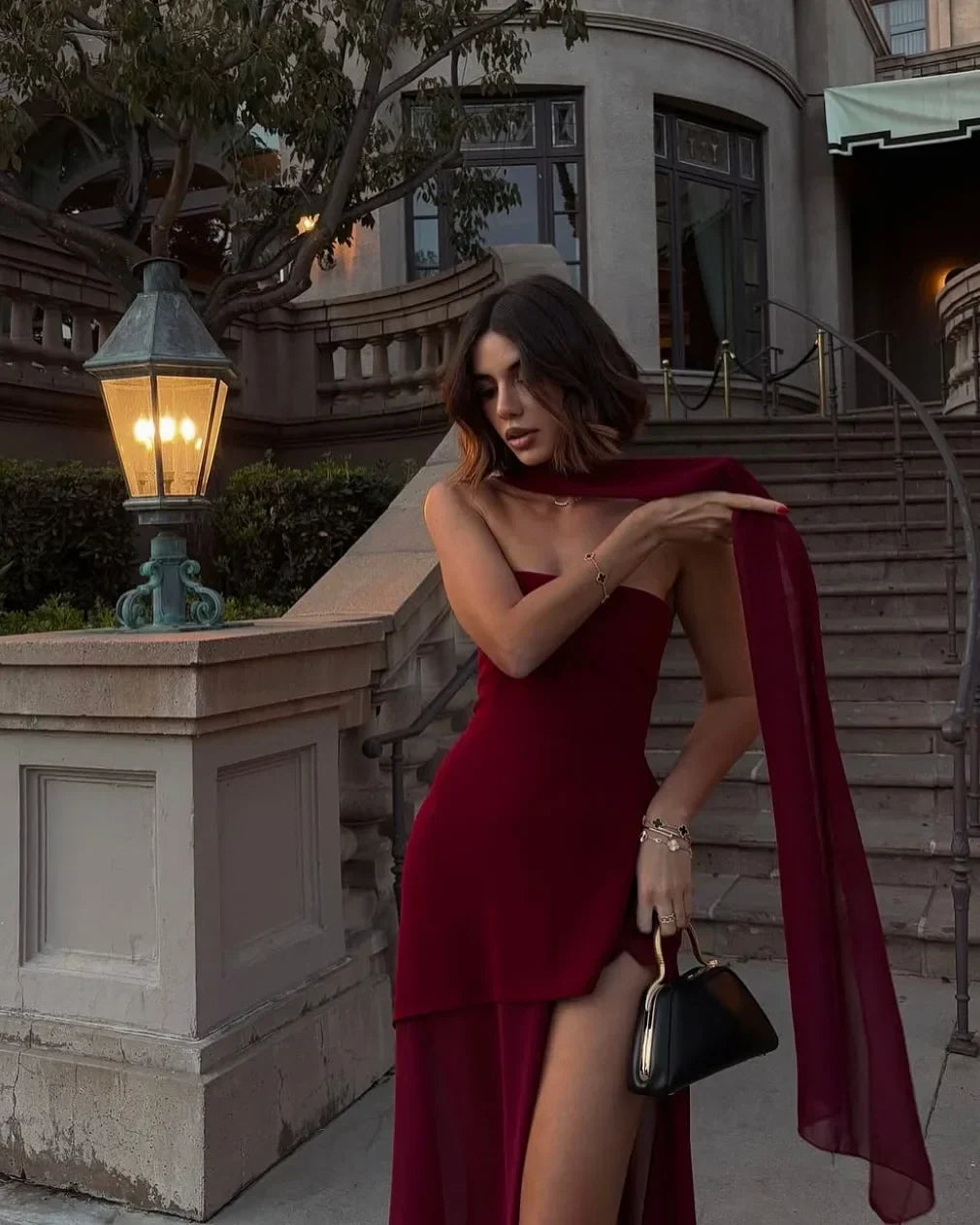 Georgia | Elegant Low Gown
