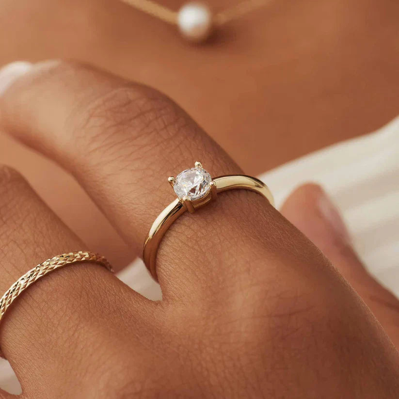 Kara Castelle Ring | Gold