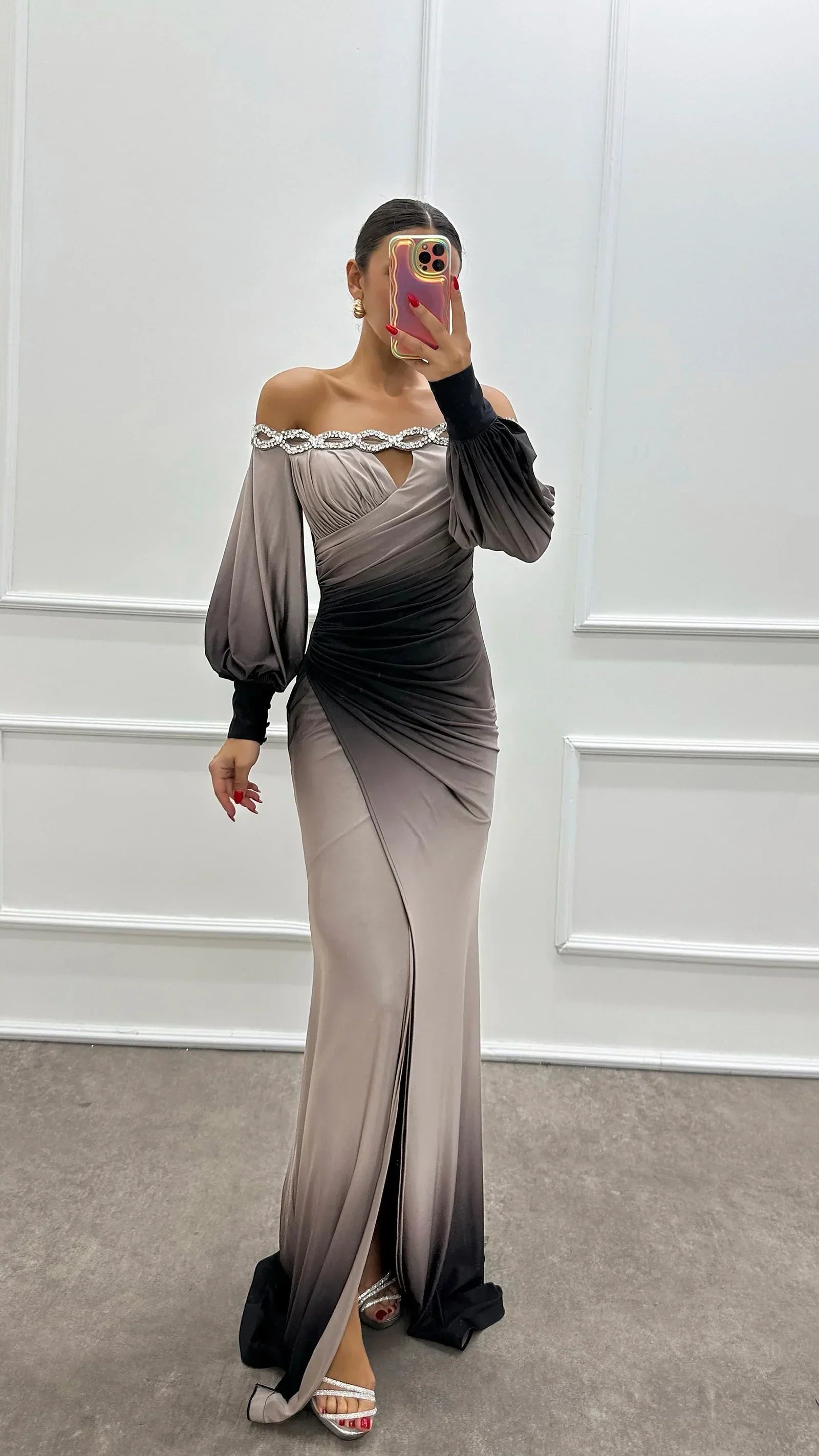 Maya - Off-Shoulder Dress