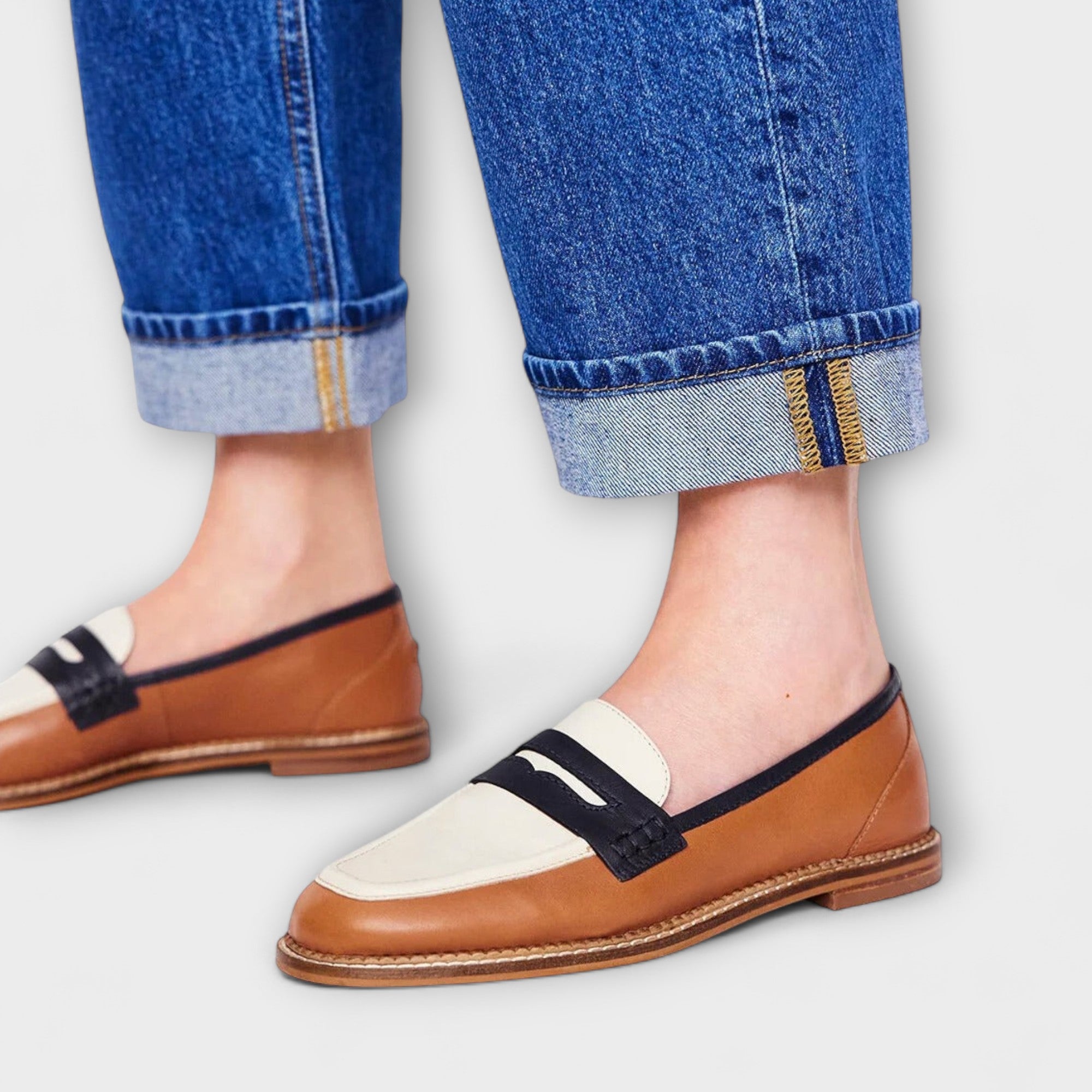 Summer – Brown Loafer with Round Toe and Color Block Design