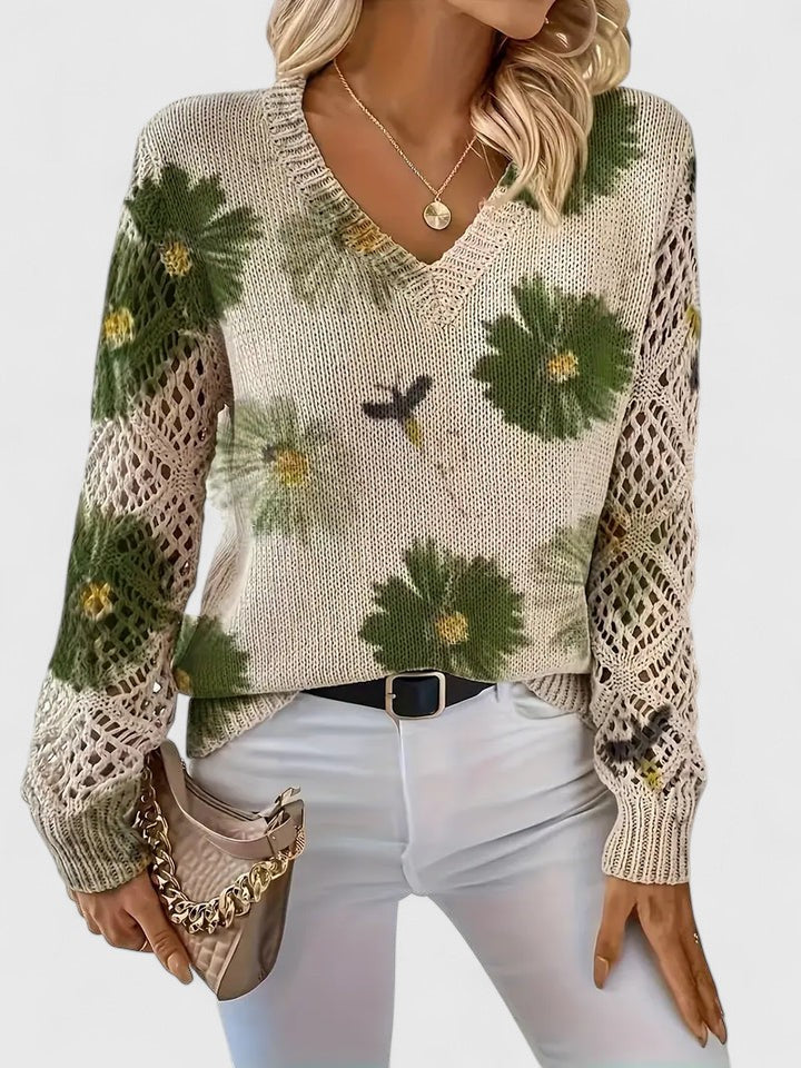 Raven | Elegant sweater with floral pattern
