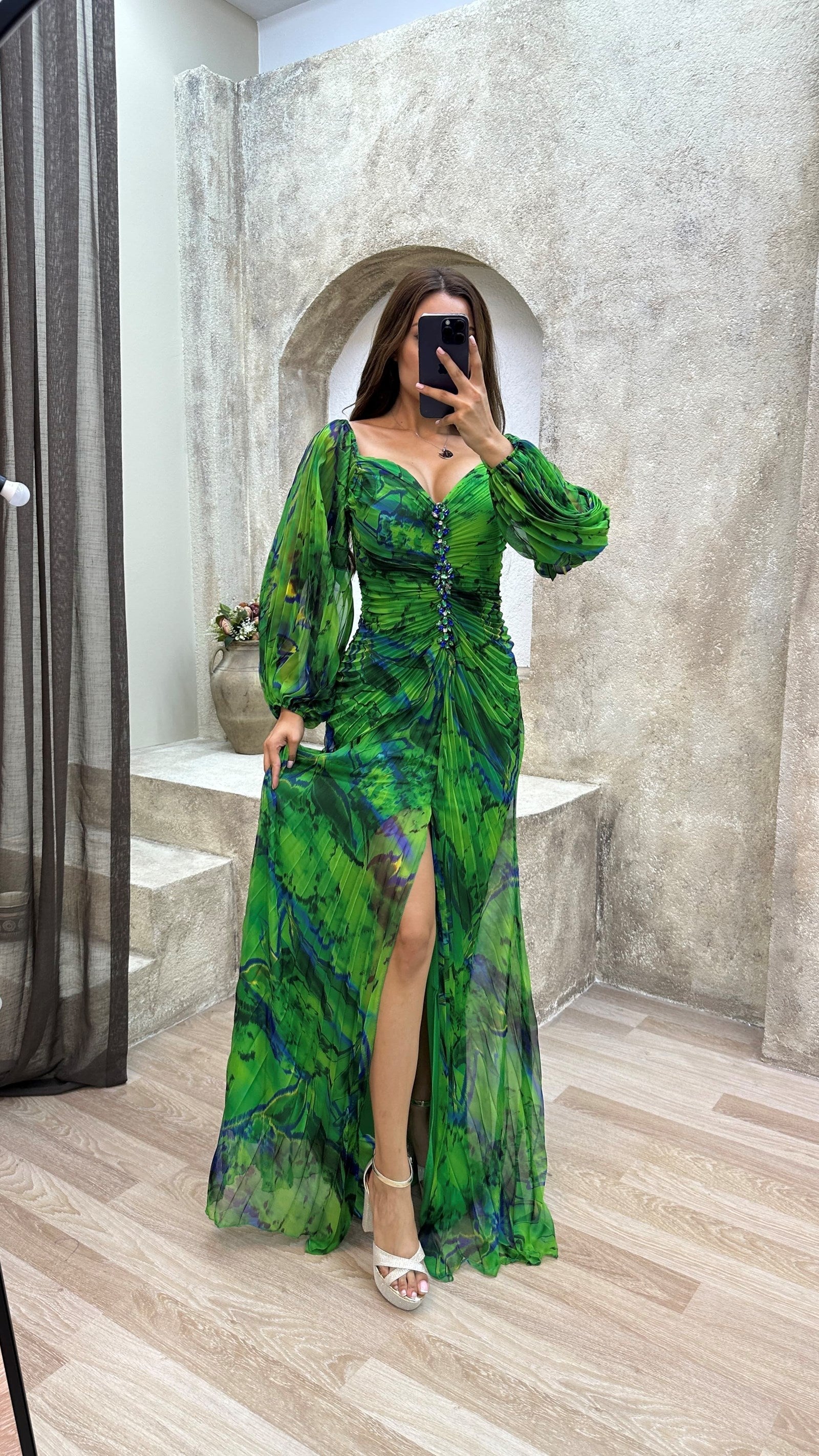 Margaret | Elegant Dress with V-Neck