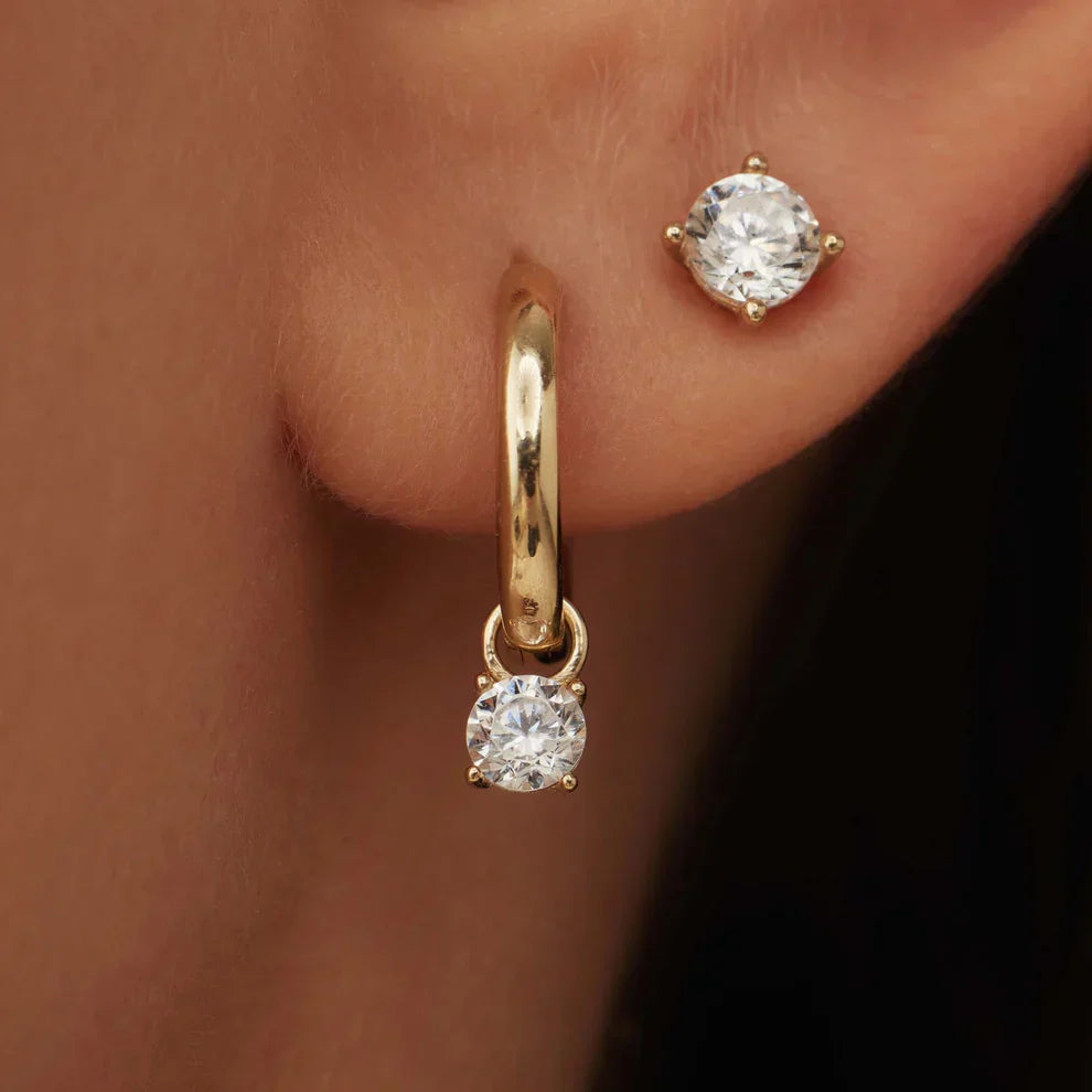 Isla Hoop earrings with Larmes de Lune stones | Gold