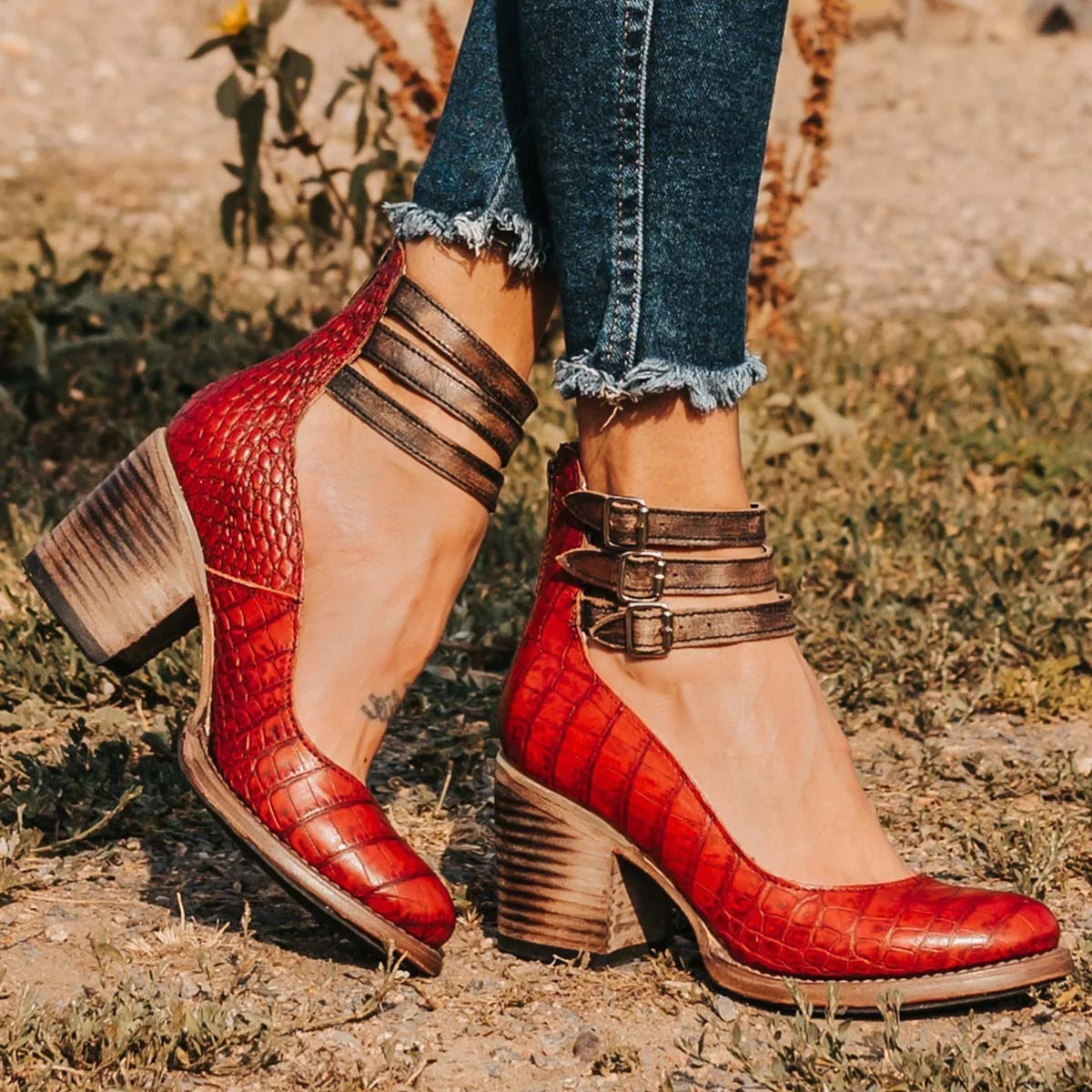 Gia | Multi-Strap Heels with Thick Heel