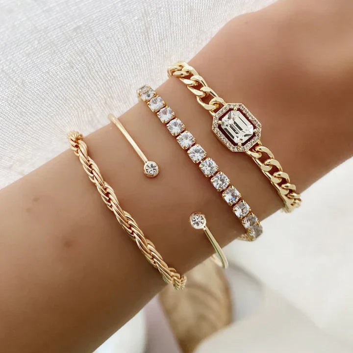 Lyla  Calvina Bracelet Set | Gold
